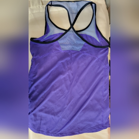 Nike dri fit tank top - Picture 3 of 3